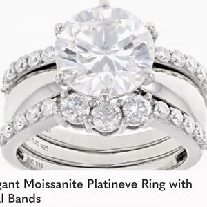 Elegant Moissanite Platineve Ring With COA